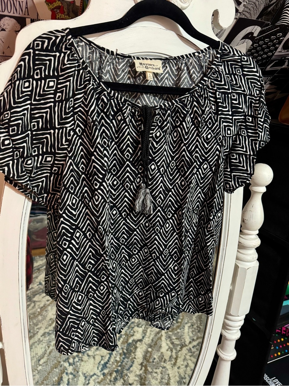 Hester & Orchard Black & White Geometric Tassel Peasant Blouse